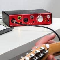 Focusrite-Clarett_2Pre-showroomaudio-1